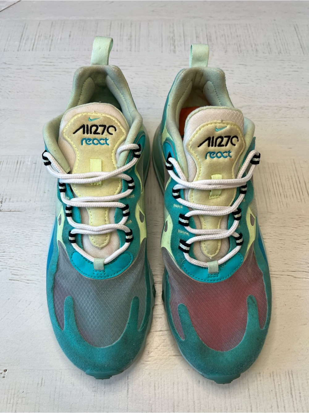 Nike Air Max React 270 Hyper Jade Sneakers - Picture 2 of 8